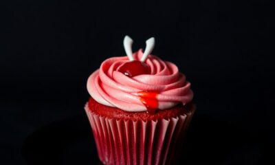 vampire themed red velvet cupcakes